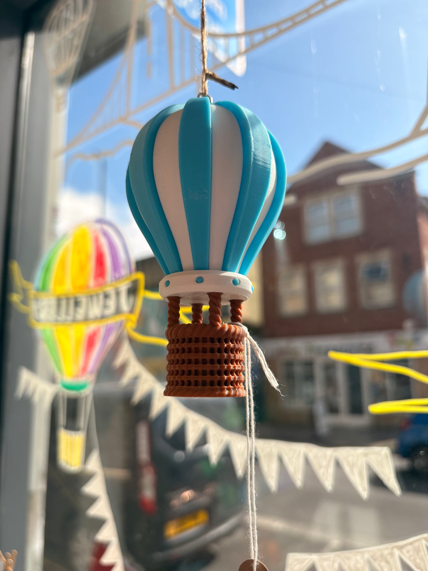3D Printed Hot Air Balloon Decoration (11cm) | Colourful Hanging or Freestanding Balloon Ornament | Unique Gift UK